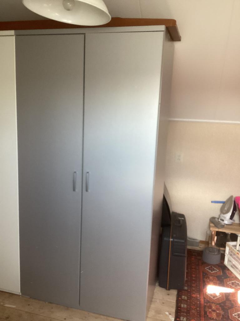 Kledingkast,grijs, Ophalen, Gebruikt, 200 cm of meer, 50 tot 100 cm