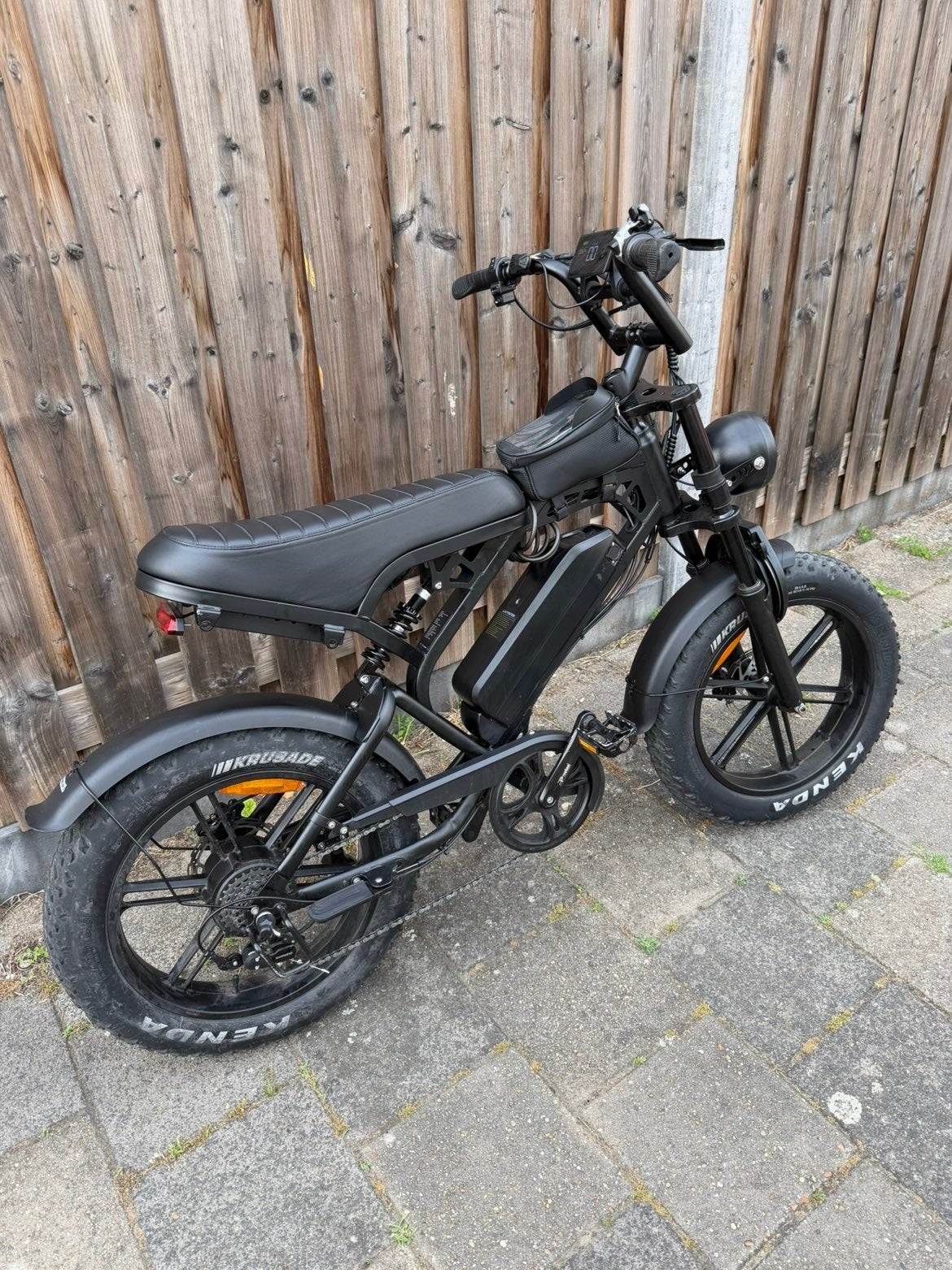 Fatbike v20 pro, Ophalen of Verzenden, Zo goed als nieuw, Overige typen