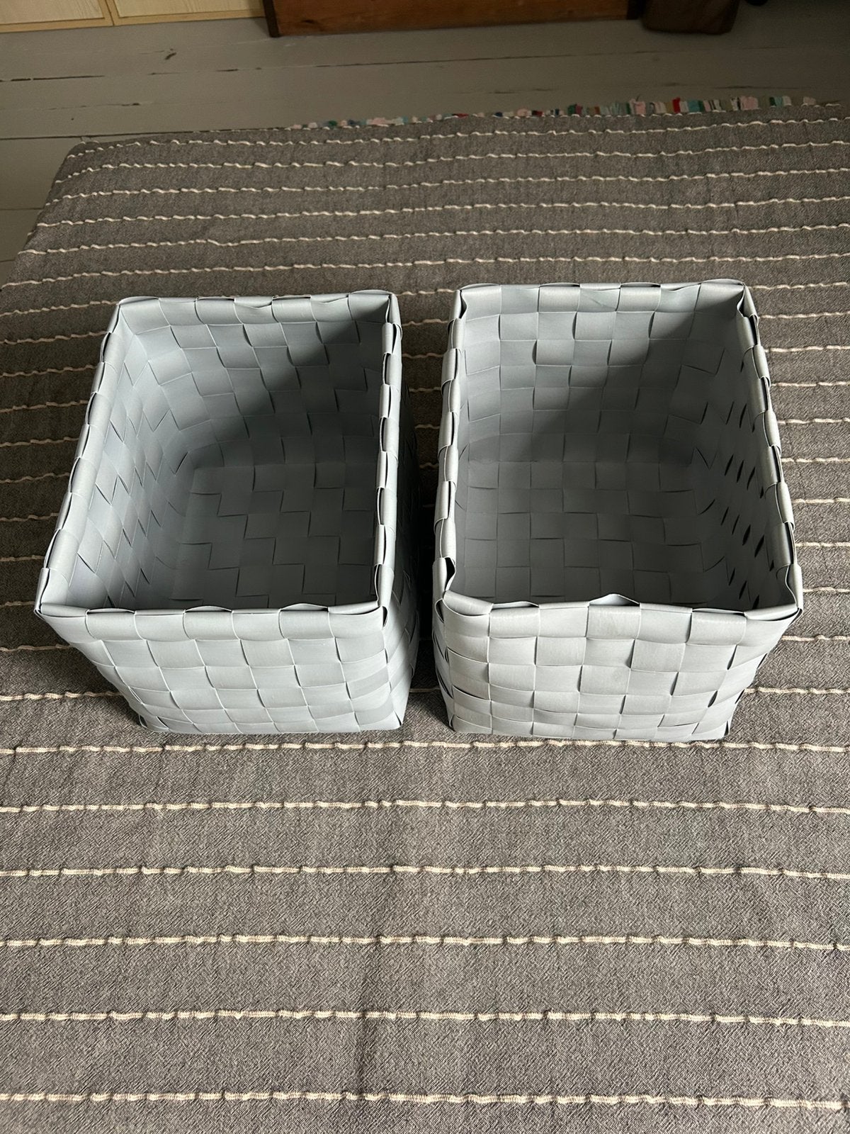 2 gevlochten opbergmanden, Ophalen of Verzenden, Zo goed als nieuw, Rechthoekig, Kunststof
