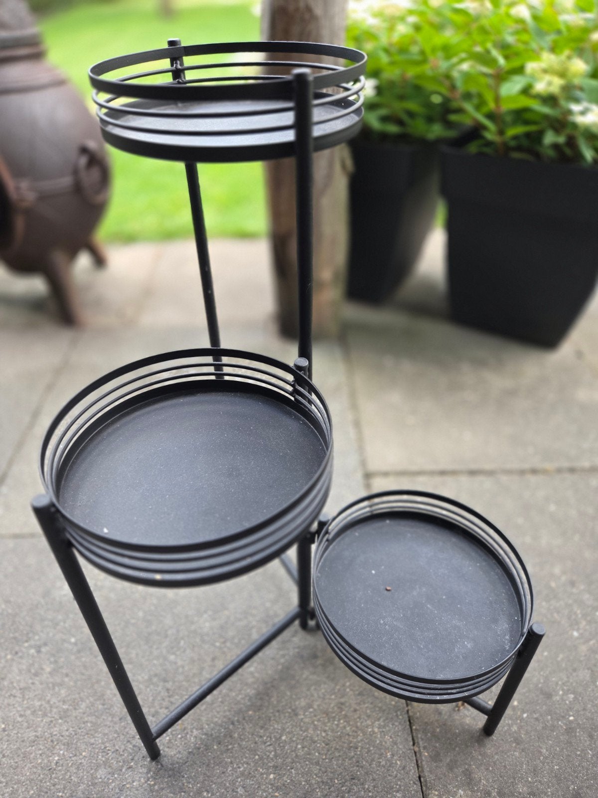 Zwart metalen plantenrek met 3 etages, Ophalen, Gebruikt, Minder dan 60 cm, Metaal