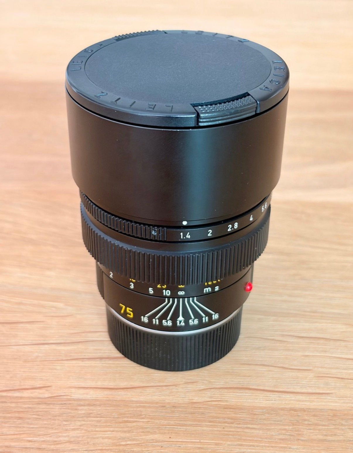 Nieuwstaat Leica Summilux M 75mm 1.4 11815 75 mm Lens, Zo goed als nieuw, 75 mm, Leica, Leica M-mount