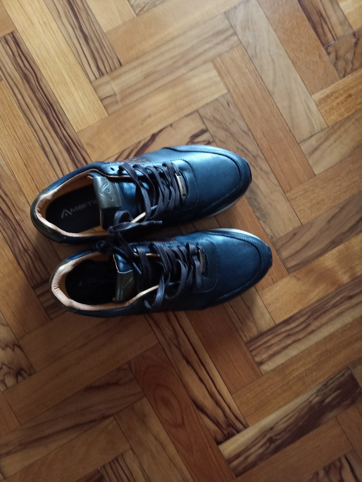 Sneaker maat 40 blauw met bruin, maitious, nieuw,te klein ge, Ophalen of Verzenden, Nieuw, Blauw