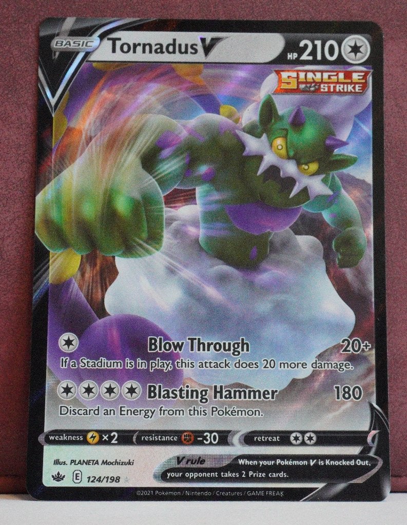 Tornadus V 124-198 Chilling Reign Pokèmon Kaart, Ophalen of Verzenden, Nieuw, Losse kaart