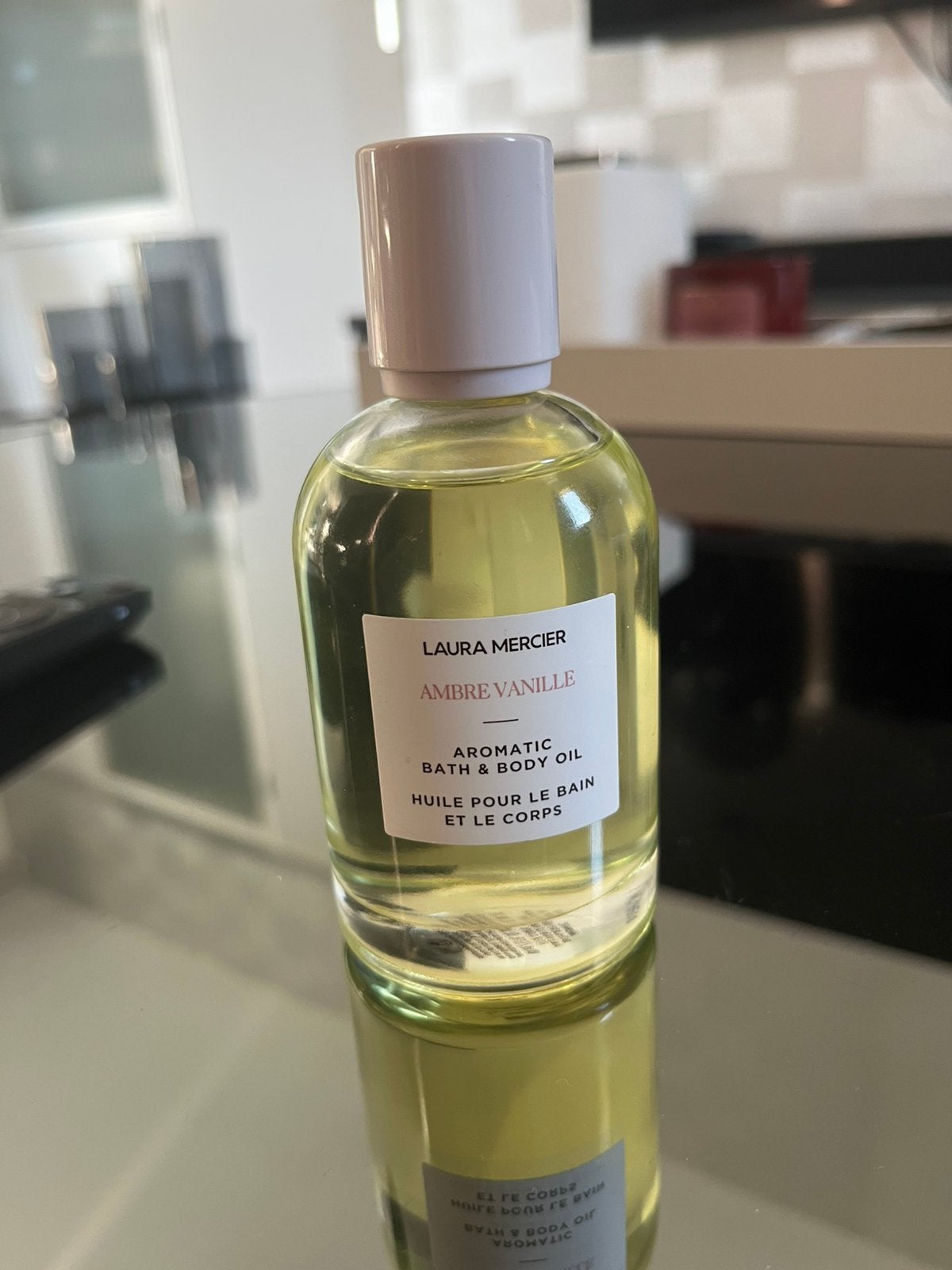 Laura Mercier Ambre Vanille bath & body oil, Ophalen of Verzenden, Zo goed als nieuw