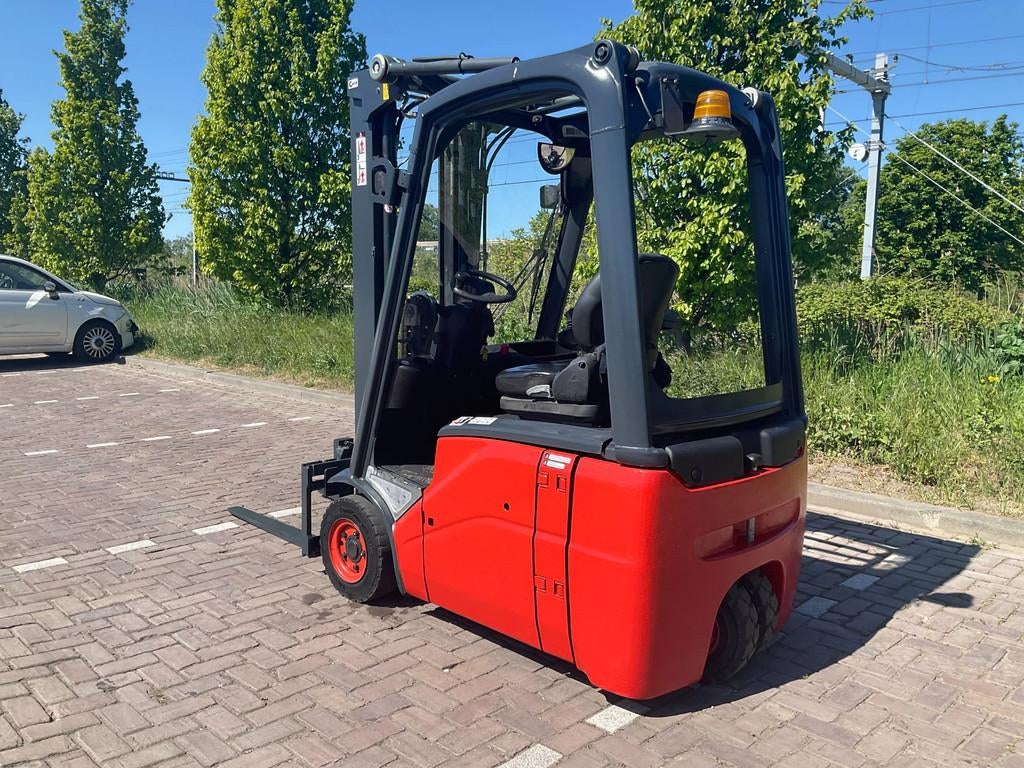 Linde E15-01 1500KG 4.60METER HEFTRUCK (bj 2011), Zakelijke goederen, Machines en Bouw | Heftrucks en Intern transport, 1000 tot 2000 kg