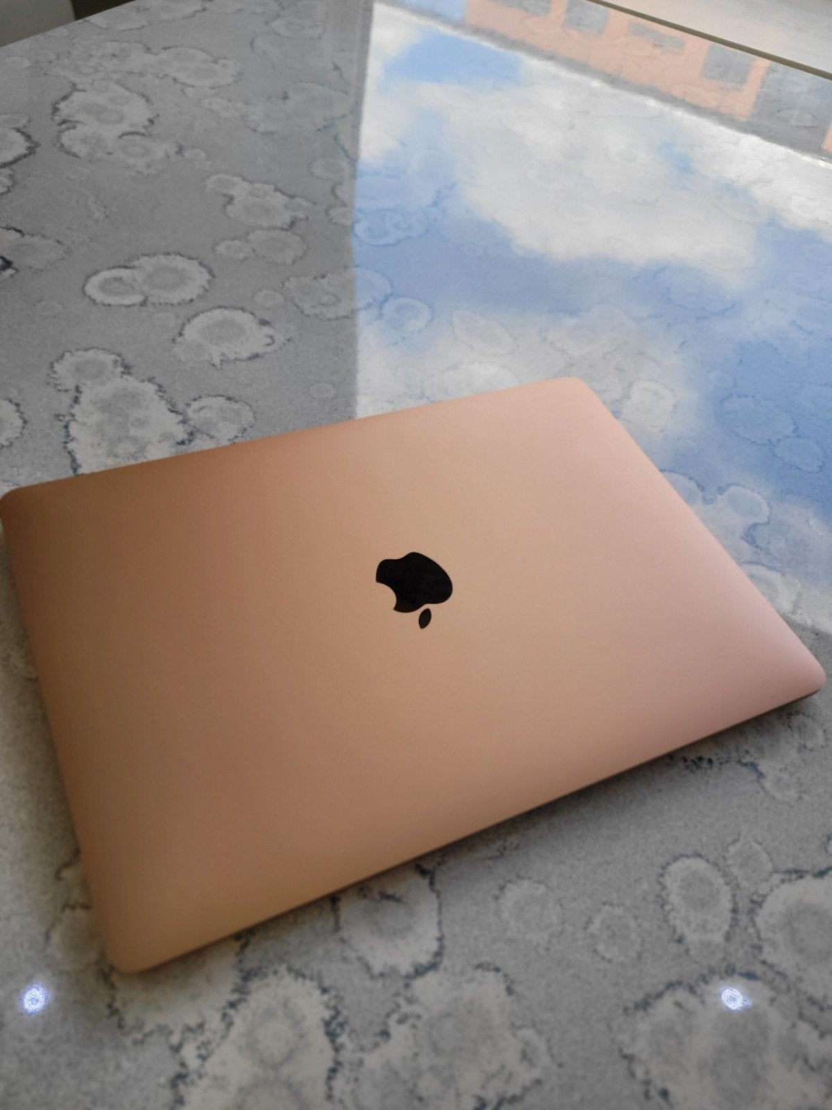 MacBook Air M1 | 16GB RAM | 256GB SSD | Rose Gold