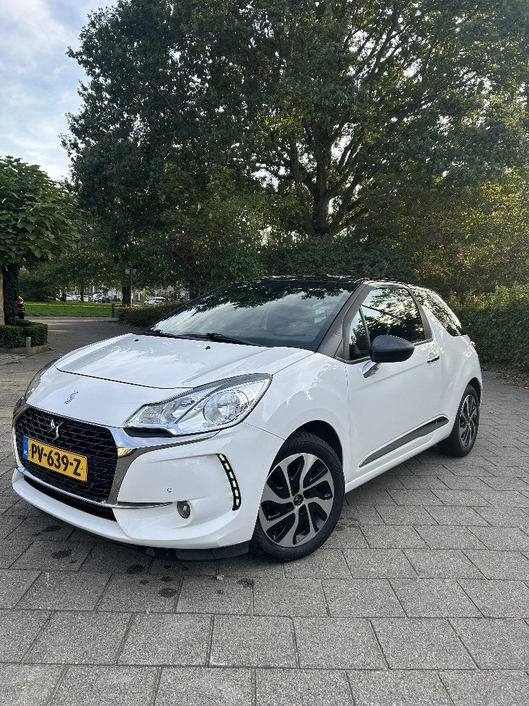 Citroën DS 3 1.2 Puretech So Chic 82PK 2017 Wit NAVI | NAP, Auto's, Voorwielaandrijving, Dealer onderhouden, Stof, 1199 cc