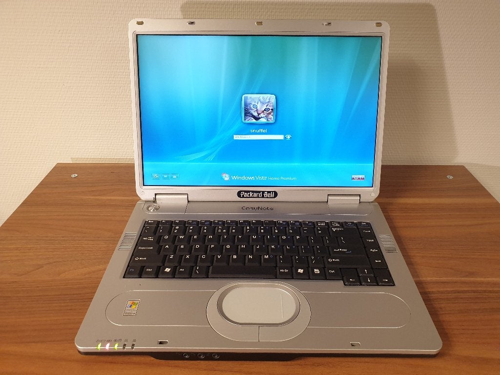 VINTAGE! PACKARD BELL EASYNOTE R1936 LAPTOP., Gebruikt, 15 inch, Ophalen of Verzenden, Onbekend