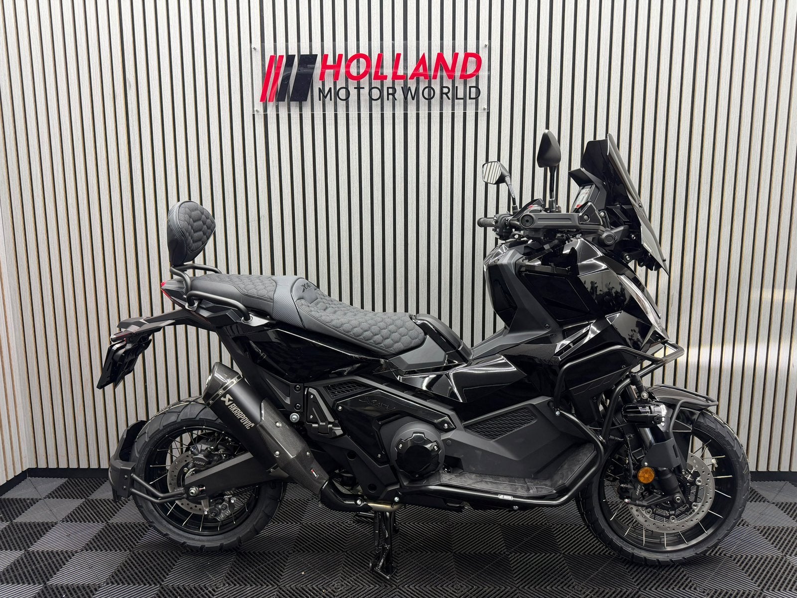 Honda X-ADV 750 2026 Car Play zwart XADV Akrapovic X ADV, Nieuw, Bedrijf, Meer dan 35 kW, Automaat