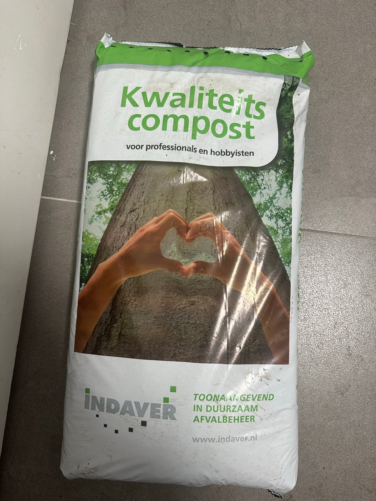Nieuwe zak kwaliteitscompost 20L - Bodemverbeteraar, Ophalen of Verzenden, Compost