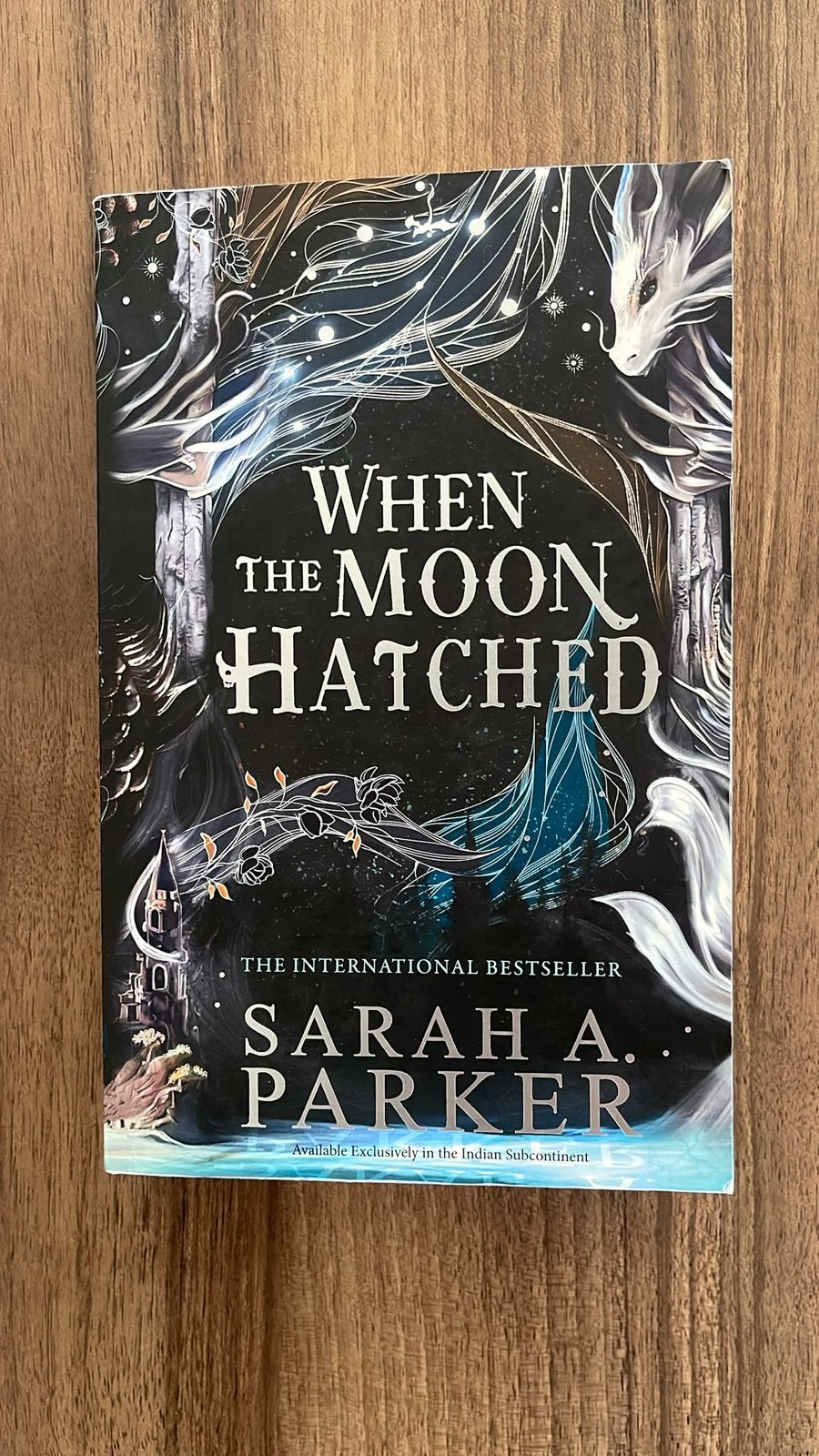 When the moon hatched sarah parker, Ophalen, Zo goed als nieuw