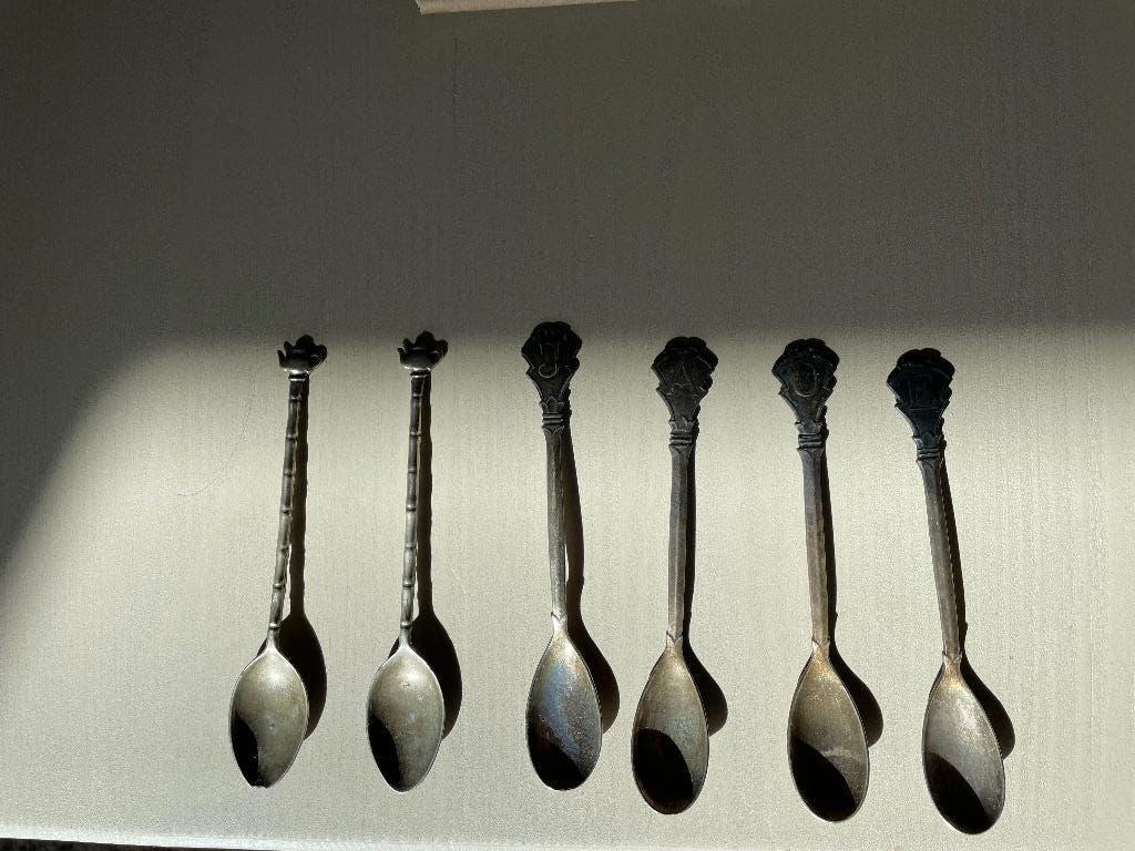 Theelepeltjes,verzilverd,letterlepeltje,ring., Ophalen of Verzenden