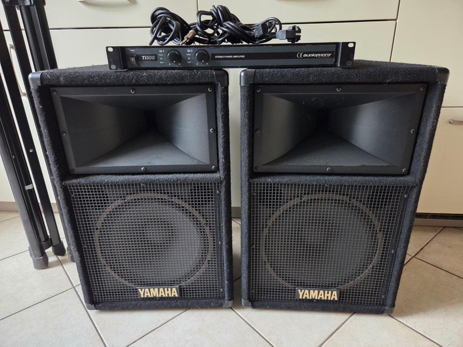 Geluidset Yamaha K&M, goede staat!, Audio, Tv en Foto, Luidsprekers, Inclusief kabels, Speakerset, Yamaha, Zo goed als nieuw