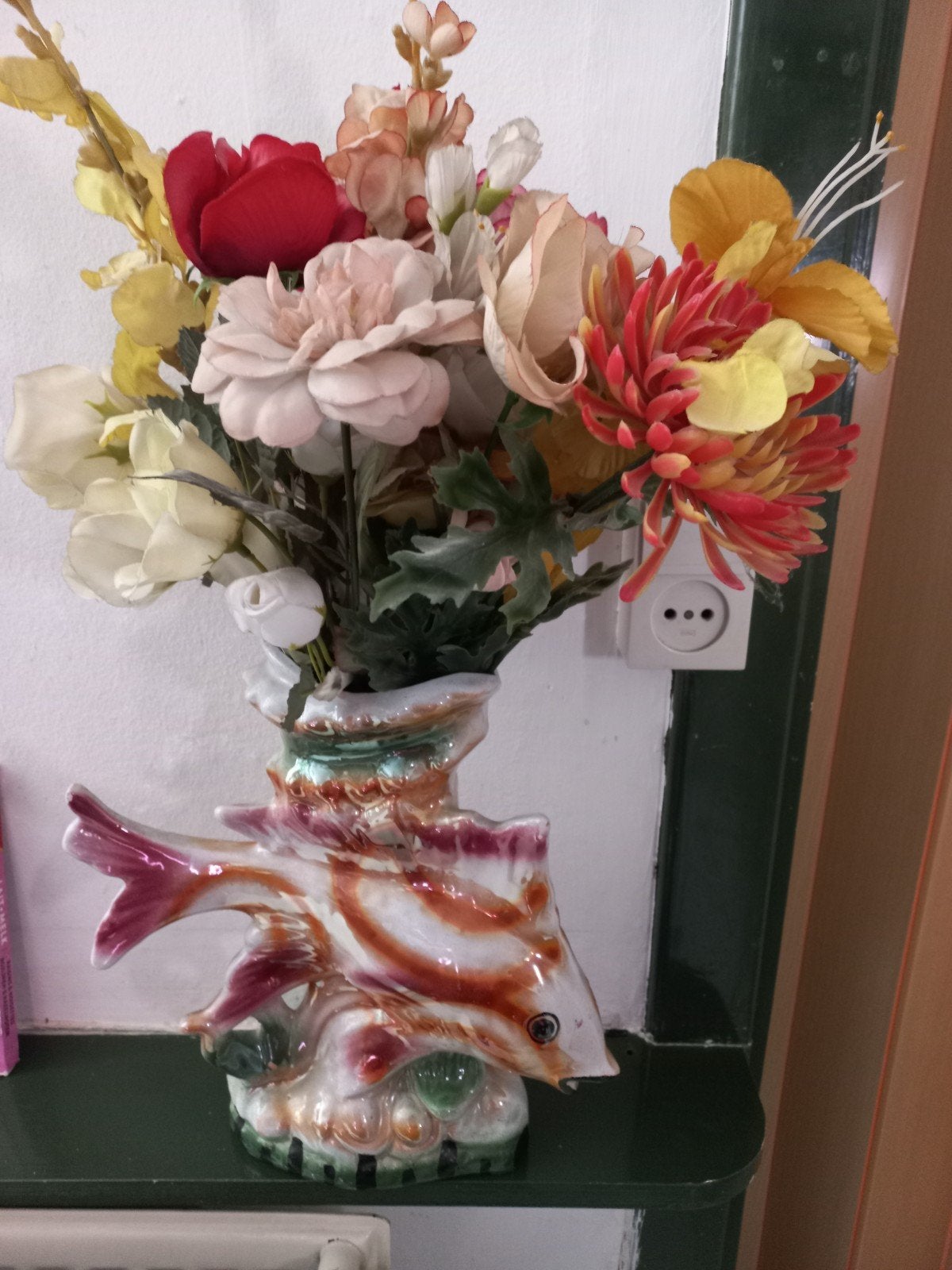 Vis vaas met bloem, Ophalen of Verzenden, Zo goed als nieuw