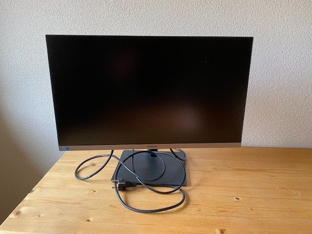 Samsung monitor 24 inch Full HD, HDMI, In hoogte verstelbaar, Full HD, Zo goed als nieuw