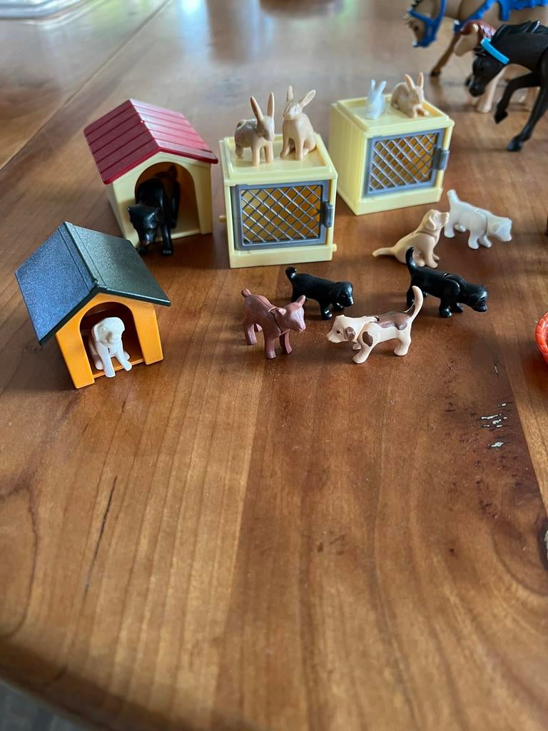 Verzameling Playmobil hondjes,konijnen en paardjes, Kinderen en Baby's, Speelgoed | Playmobil, Ophalen of Verzenden, Zo goed als nieuw