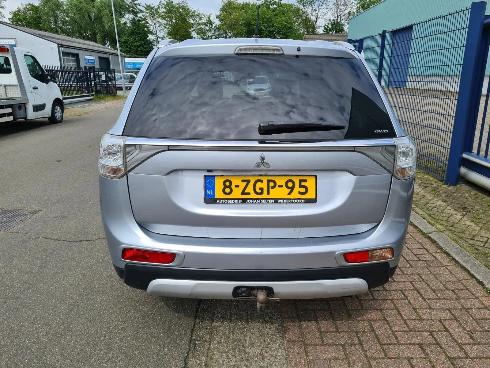 Foto 10 van Mitsubishi Outlander 2.0 PHEV AWD Hybride AUT.*AKTIEPRIJS!