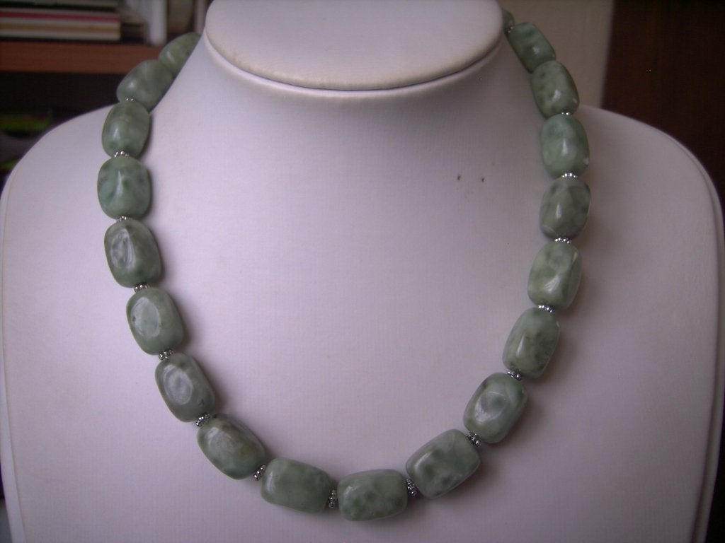 Een mooie Groene Rhyoliet edelstenen ketting, Sieraden, Tassen en Uiterlijk, Antieke sieraden, Verzenden, Overige materialen, Ketting
