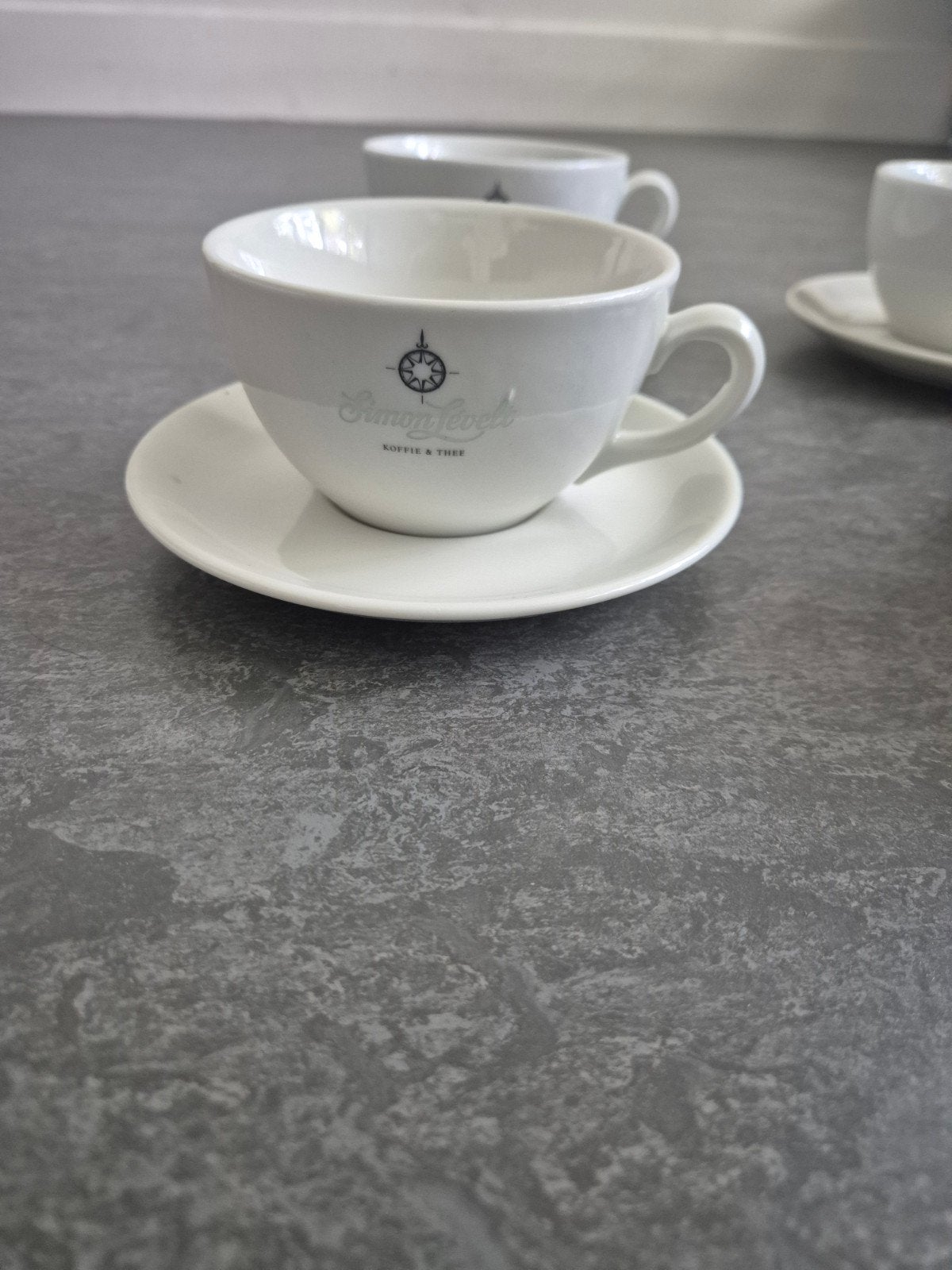 Koffie thee kopjes, Ophalen of Verzenden, Zo goed als nieuw, Porselein