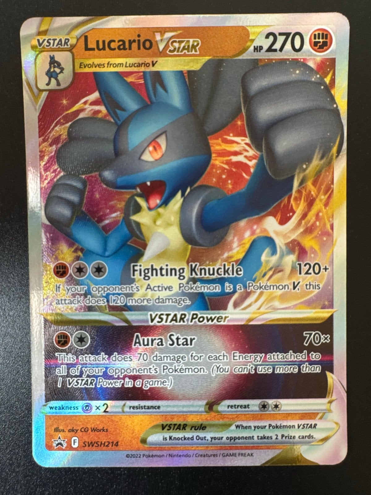 Lucario VSTAR SWSH214 Pokémon Kaart, Hobby en Vrije tijd, Verzamelkaartspellen | Pokémon, Ophalen of Verzenden, Zo goed als nieuw