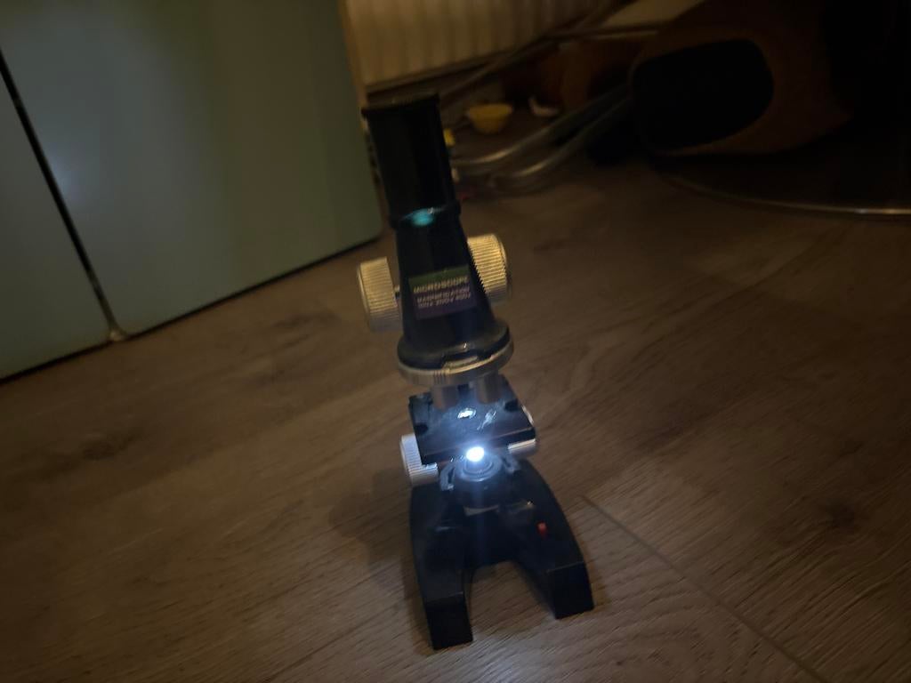 Microscoop voor kinderen - Educatief en Leuk, Ophalen of Verzenden, Gebruikt, Minder dan 400x, Biologische microscoop