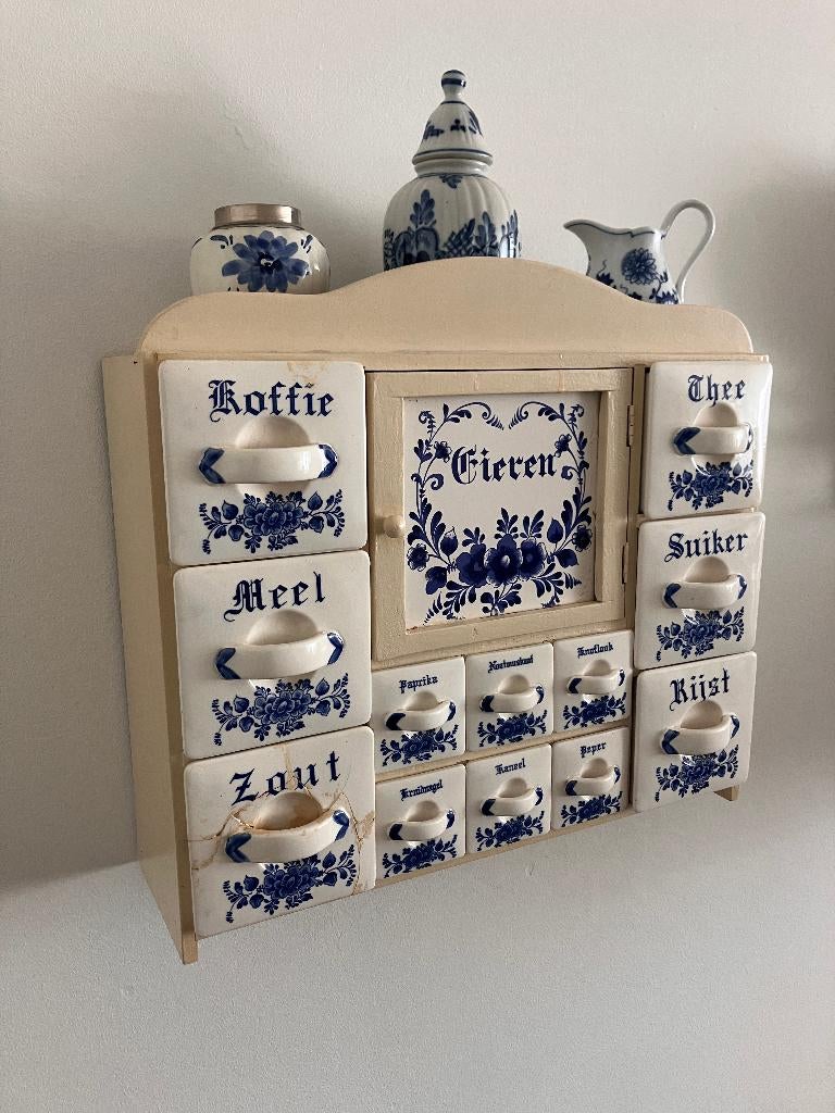 Oud Kruidenrek, Antiek en Kunst, Ophalen