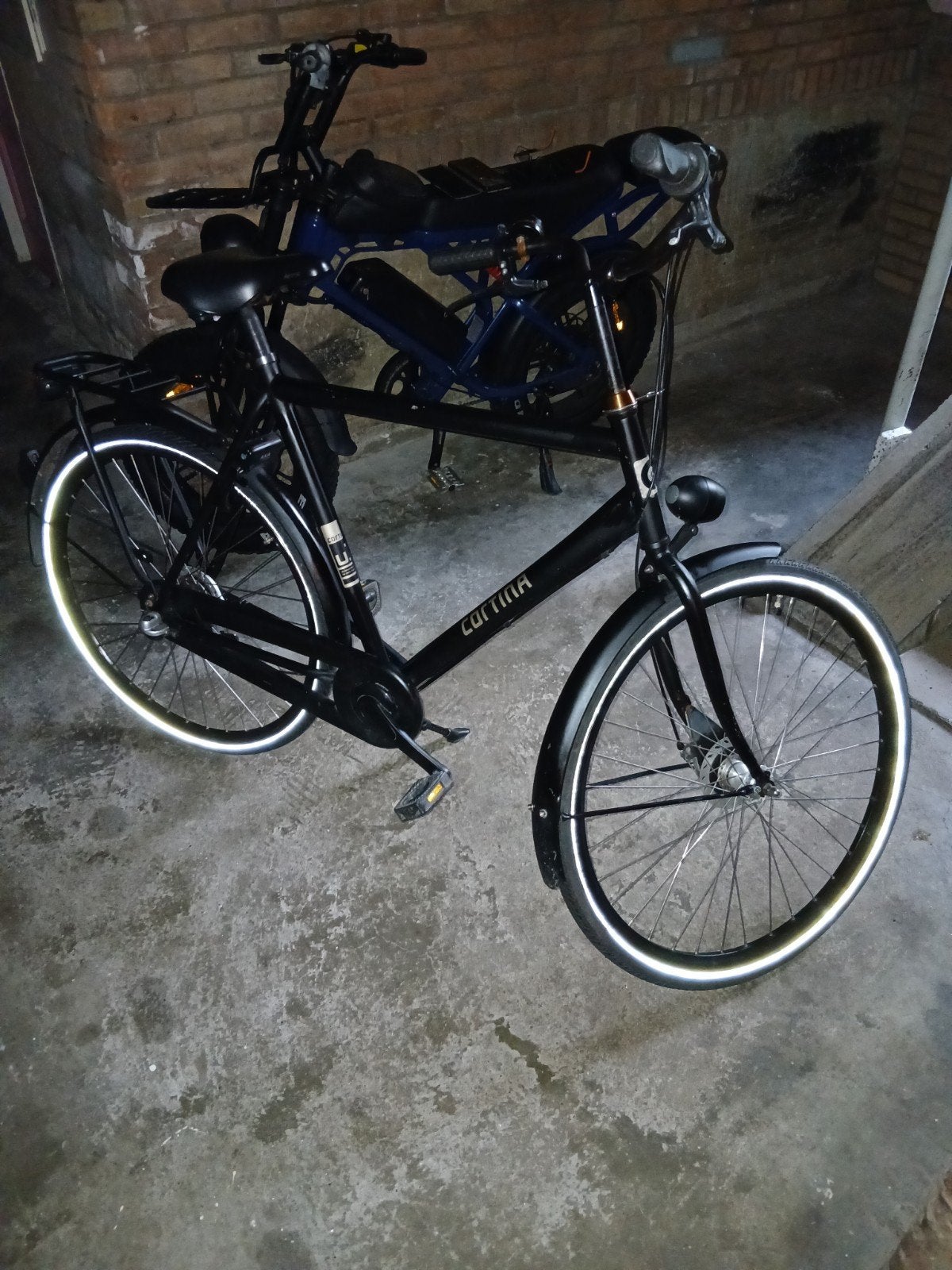 hiren fiest CORTINA MET 3 VERSNELINEN ZUPPER GOET, Ophalen, Aluminium