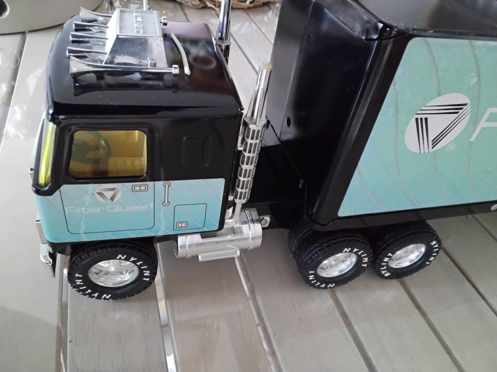 Vrachtauto Nylint  Rockford  u.s.a., Groter dan 1:32, Nieuw, Truck, Ophalen