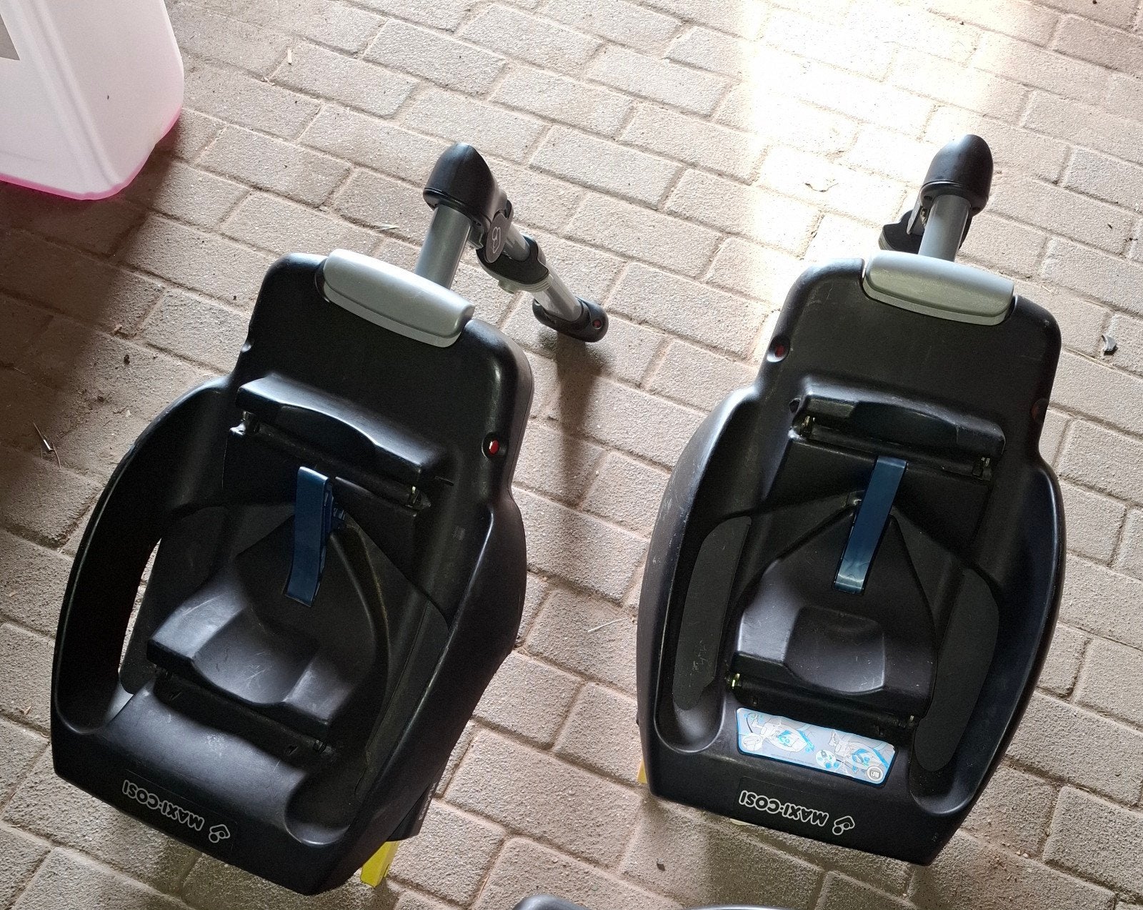 Easybase easyfix cabriofix 2 voor €15, Kinderen en Baby's, Autostoeltjes, Ophalen, 0 t/m 13 kg, Maxi-Cosi, Isofix