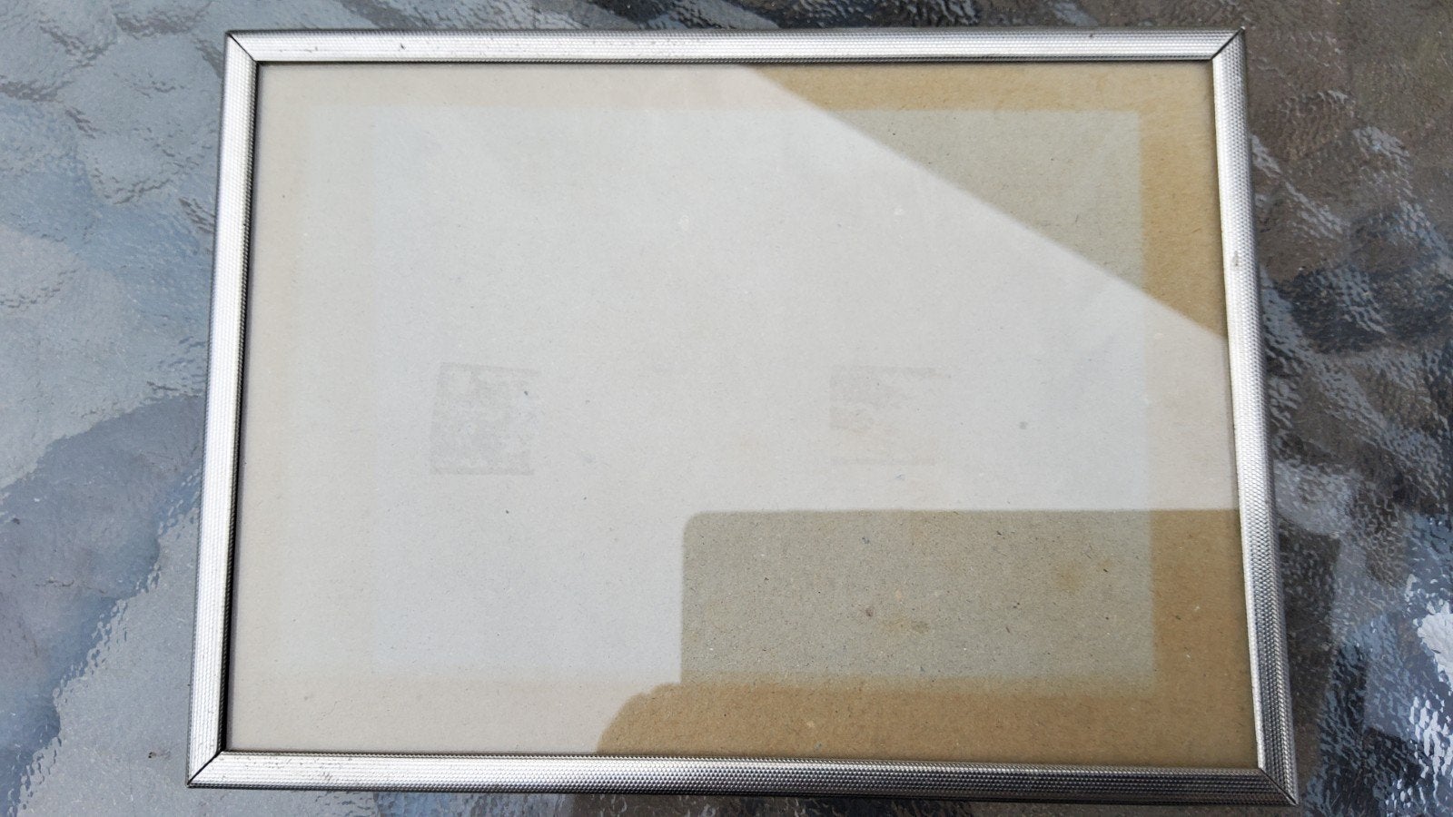 Oud retro zilver kleur fotolijstje met gladde rand., Ophalen of Verzenden