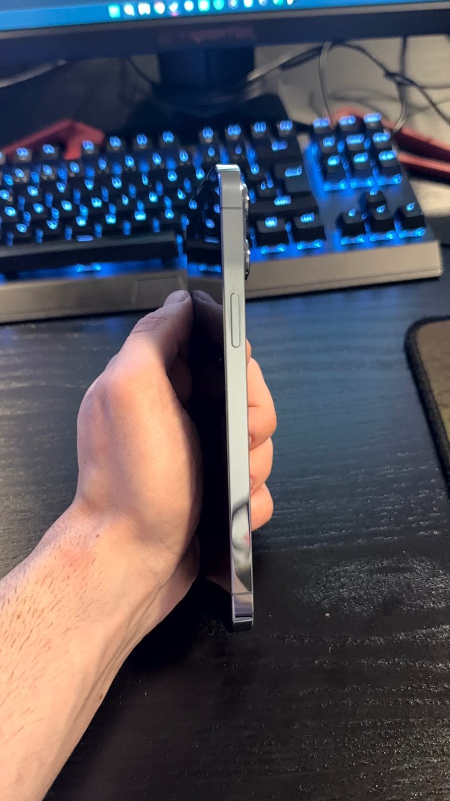 Foto 6 van iPhone 13 Pro Max 256GB Sierra Blue