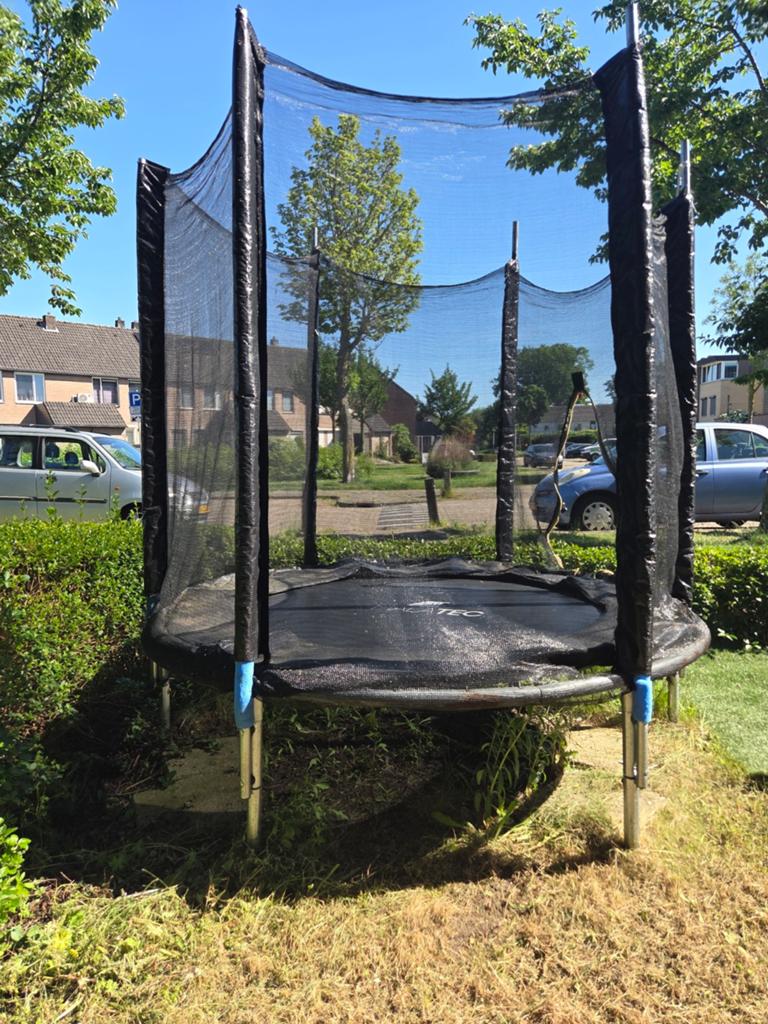 Malatec Trampoline 183 cm met Veiligheidsnet en Rits, Ophalen, Gebruikt