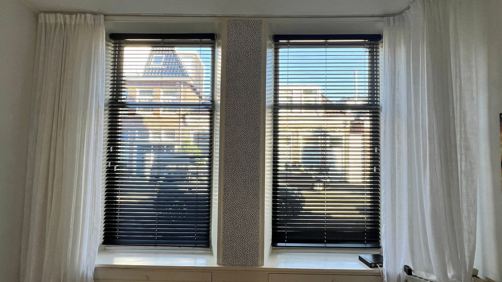 Shutters ( zwart), Ophalen, Zo goed als nieuw