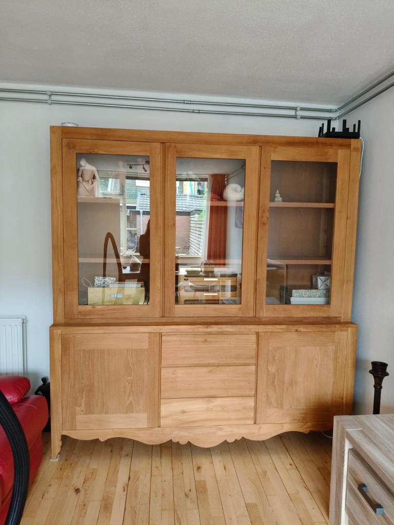 Grote buffetkast, Huis en Inrichting, Kasten | Buffetkasten, Gebruikt, 200 cm of meer, Ophalen of Verzenden, 200 cm of meer
