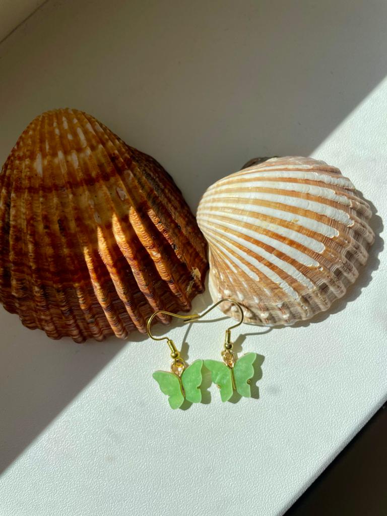 Leuke vlinder oorbellen groen, Overige materialen, Hangers, Nieuw, Ophalen of Verzenden
