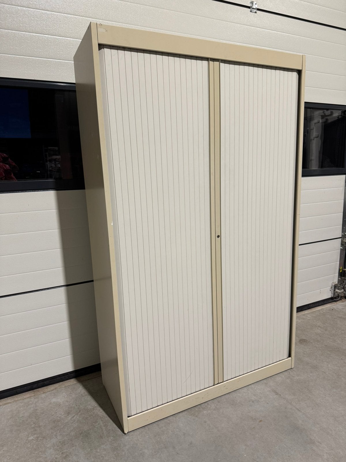 Roldeurkast, stalen kast, Ophalen, Gebruikt, 25 tot 50 cm, 50 tot 100 cm