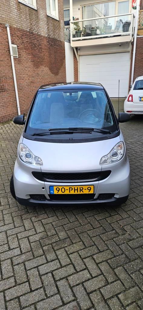 Smart ForTwo 1.0 45KW Coupe MHD AUT 2011 Zwart, Automaat, Zwart, Particulier, 725 kg