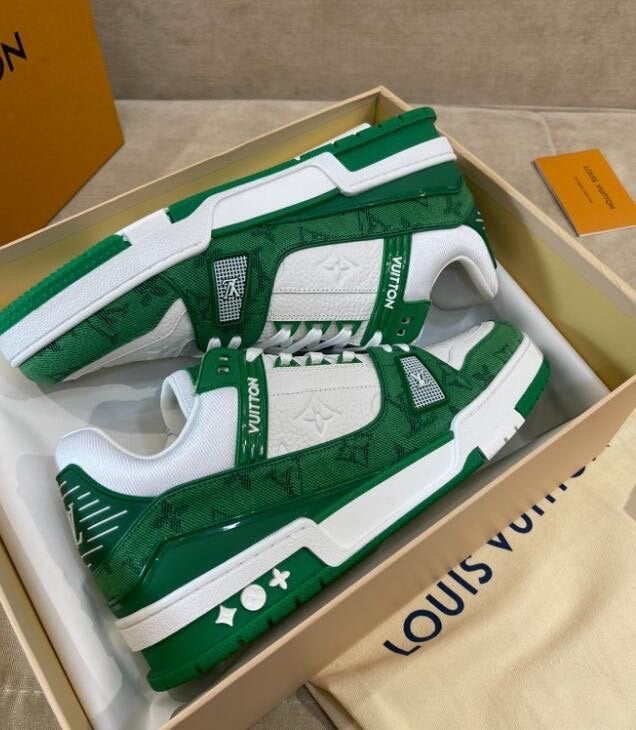 Louis vuitton LV monogram green denim, Overige kleuren, Nieuw, Ophalen of Verzenden, Sneakers of Gympen