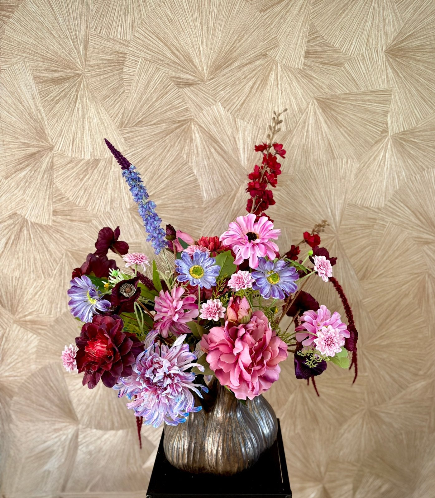 Kunstboeket inclusief vaas | Zijdenbloemen en kunstbloemen, Nieuw, Info@loesbloesem.nl, Ophalen of Verzenden, BLoesem