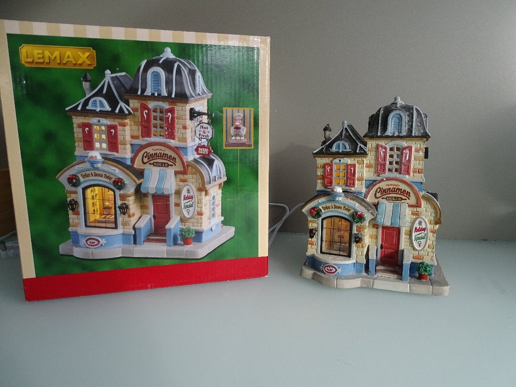 LEMAX Cinnamon Roll Shop, Ophalen of Verzenden, Zo goed als nieuw