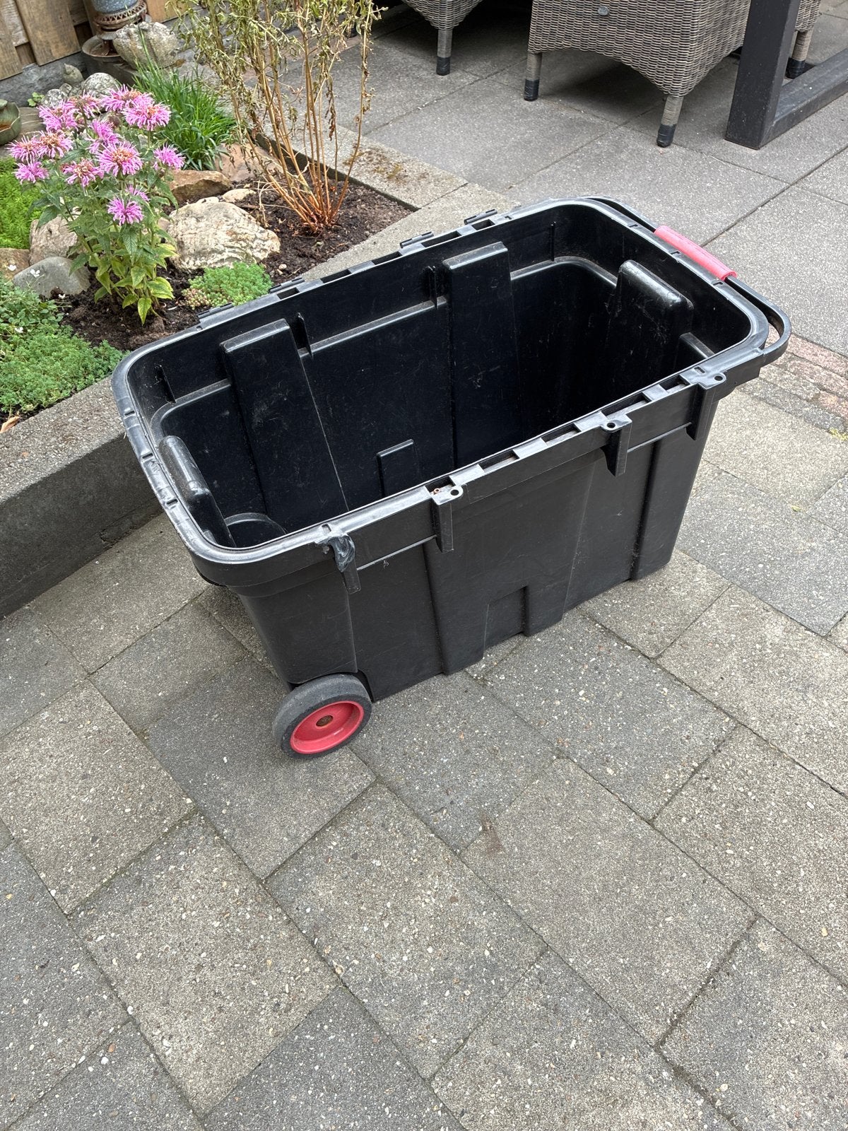 Verrijdbare hard kunststof bak voor duikspullen, Ophalen, Gebruikt