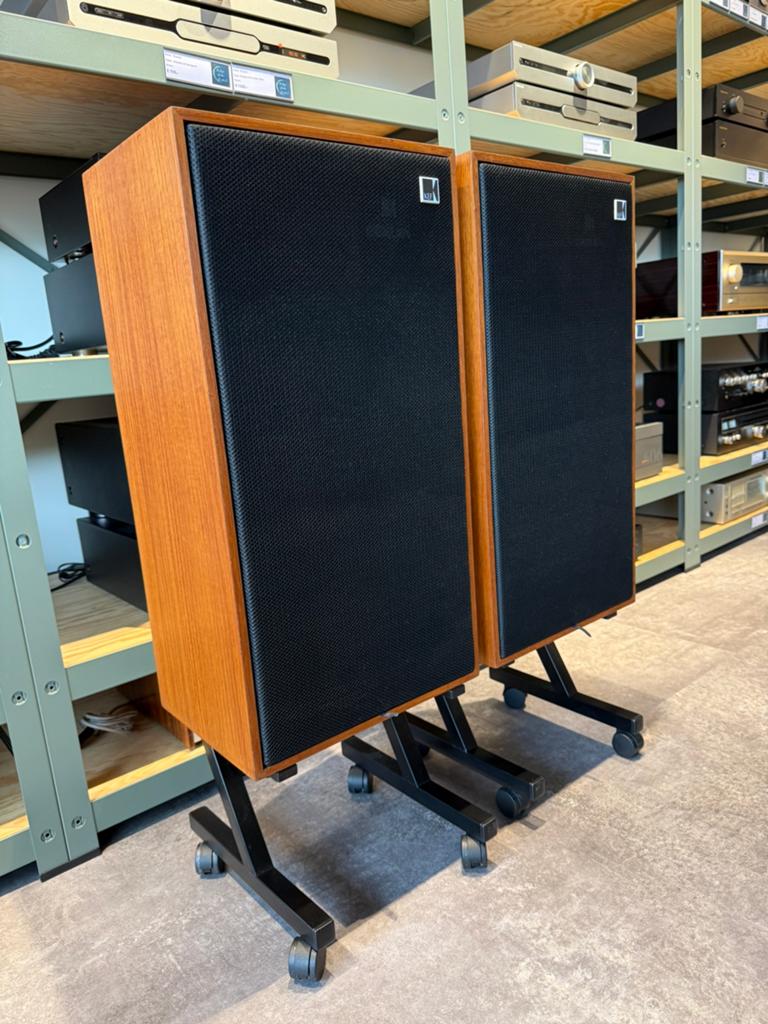 KEF 104, gereviseerd, mooie staat, met garantie, Contact@vintageaudiobreda.nl, Zo goed als nieuw, Bosschendijk 193b, Oudenbosch