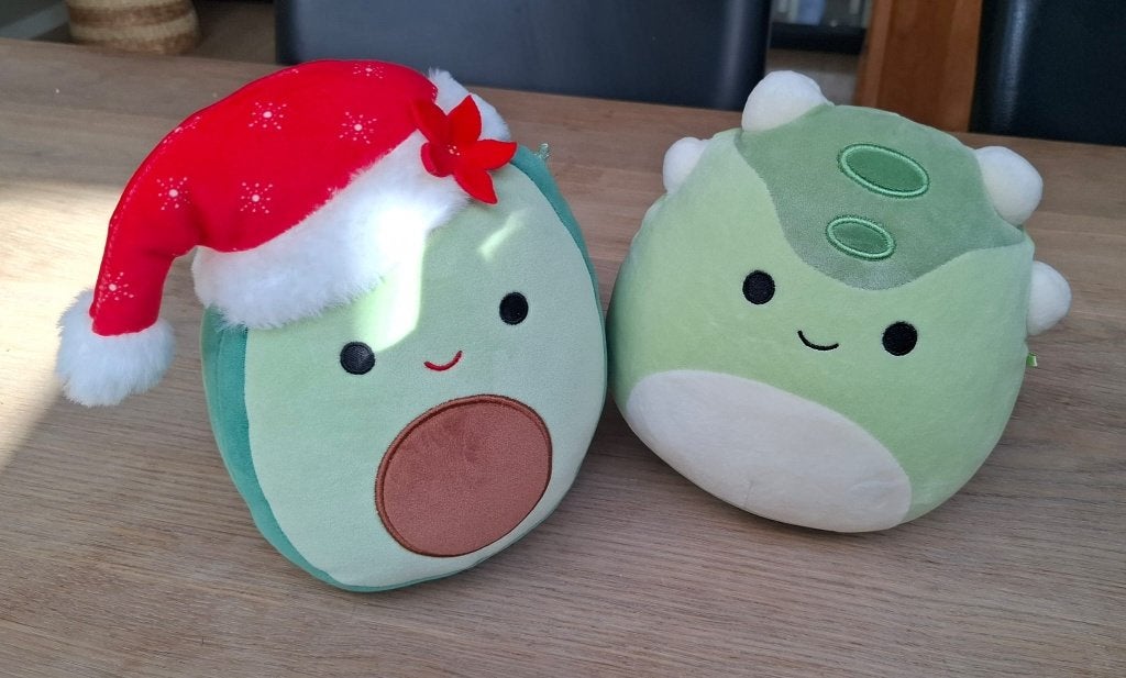 Squishmallows: Avocado met Kerstmuts & Dinosaurus, Ophalen, Groen, Dinosaurus, Zo goed als nieuw