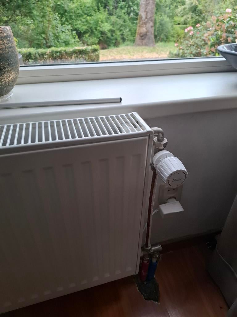5 radiatoren, 4xonderblok, thermostaatkraan en speedcomfort, Ophalen, 30 tot 80 cm, Radiator, 150 cm of meer