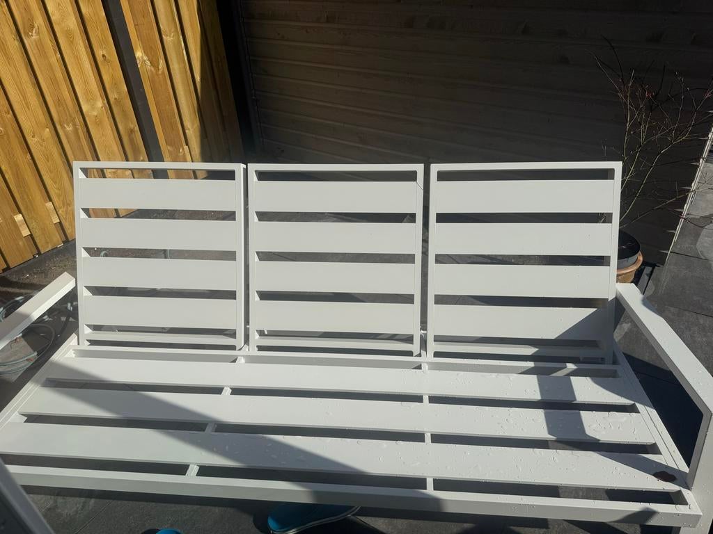 Veneto Loungebank 3-zits wit aluminium met grijze kussens, Ophalen, 100 tot 125 cm, Metaal, 200 tot 250 cm