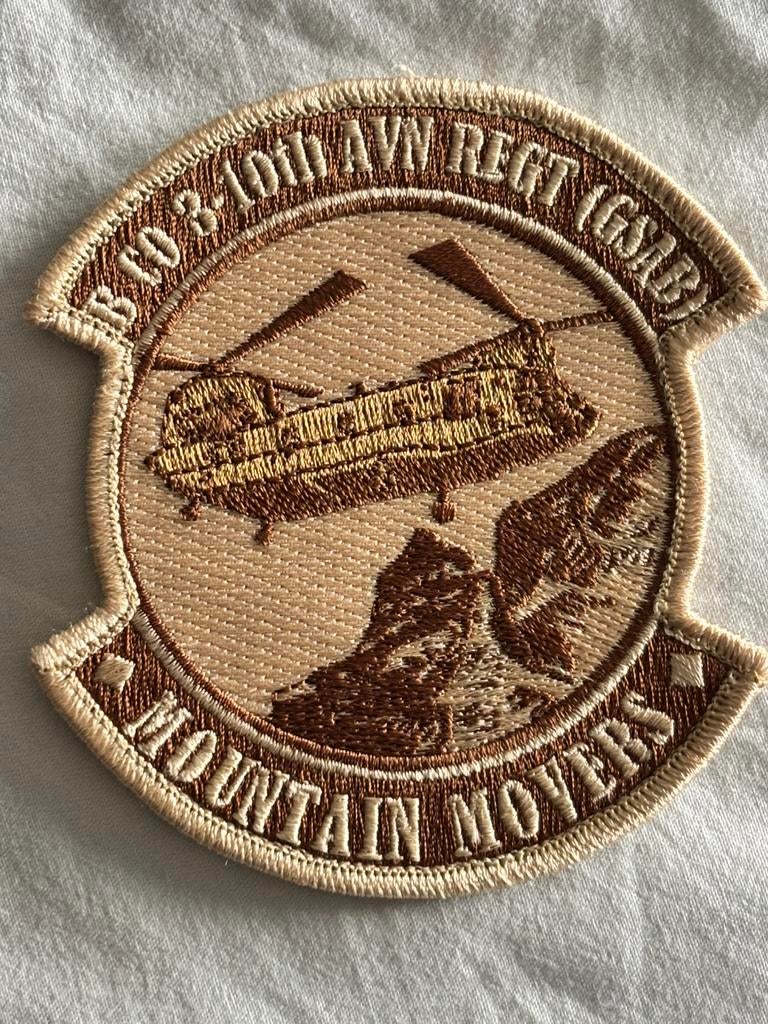 US embleem CH-47 chinook mountain movers, Verzenden, Landmacht, Amerika, Embleem of Badge