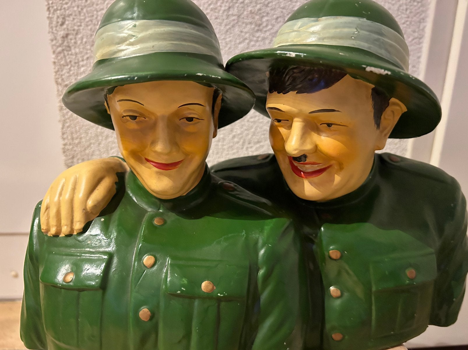 Laurel & Hardy (Dikke & Dunne) buste beeld, Verzamelen, Beelden en Beeldjes, Ophalen of Verzenden, Gebruikt, Mens