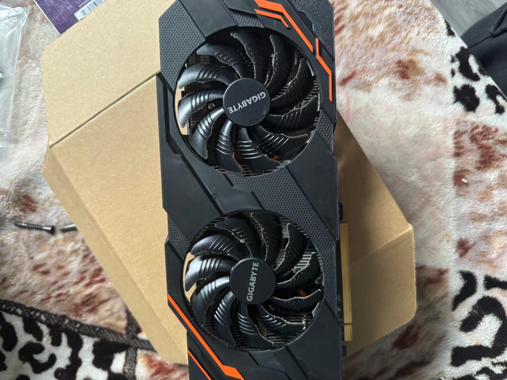 Gigabyte GTX 1070 8GB G DDR5 videokaart, Computers en Software, Videokaarten, Zo goed als nieuw, PCI-Express 3.0, GDDR5, Ophalen