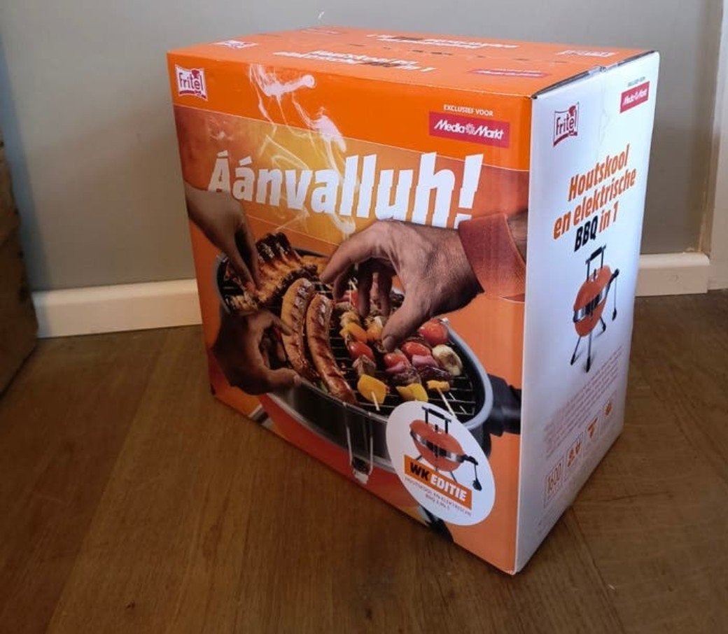 VADERDAG BBQ Houtskool en Elektrische  !! WK  oranje voetbal, Ophalen of Verzenden, Nieuw