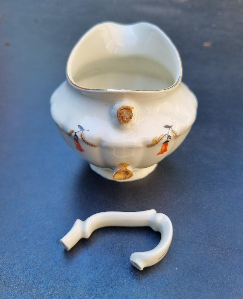 Gezocht: Roomkannetje (of compleet identiek servies), Antiek en Kunst, Ophalen of Verzenden